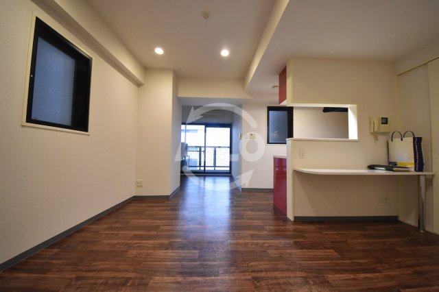 居室・リビング　ヴィレッジリバー天神橋　リビング