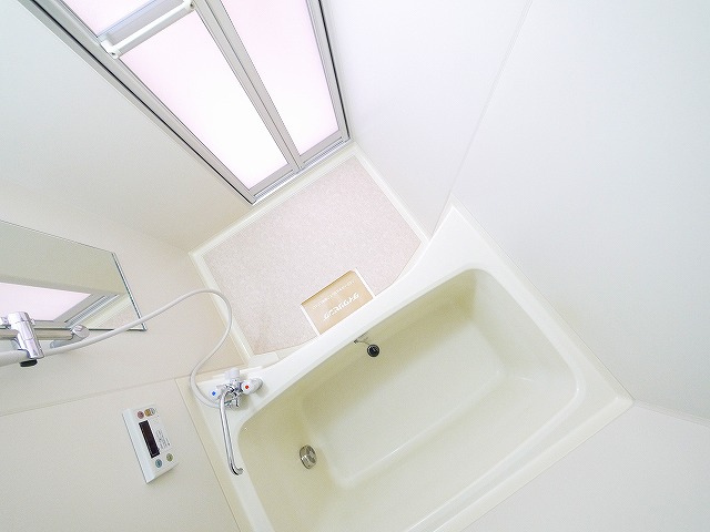 バス・シャワールーム　お風呂です