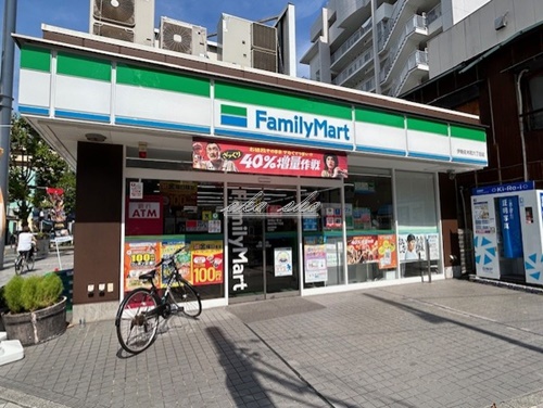 コンビニ　ファミリーマート 伊勢佐木町六丁目店（コンビニ）まで158m