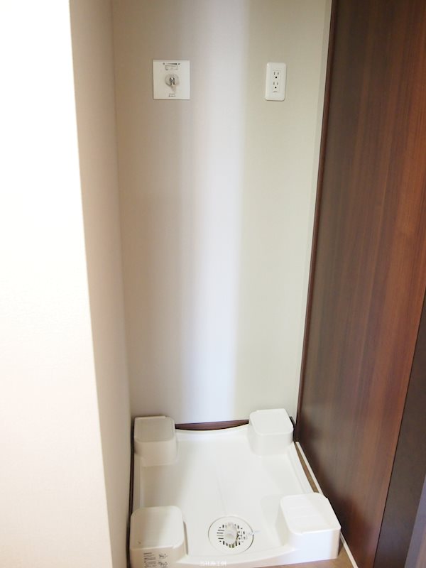 その他部屋・スペース　洗濯機置場