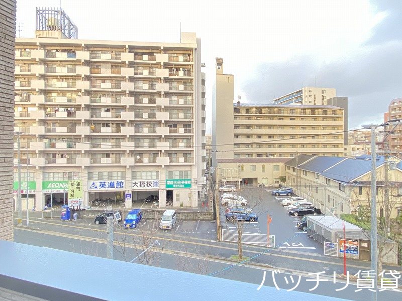 バルコニー　画像は別号室タイプの為、現状を優先致します。