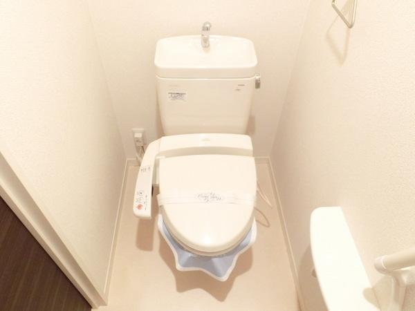 トイレ　ウォシュレット