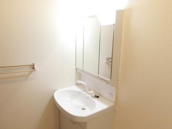 洗面設備　シャンプードレッサー