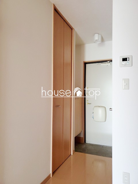 収納　玄関収納があるので大変便利