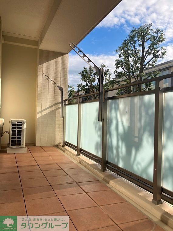 バルコニー　バルコニー