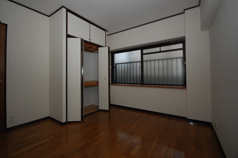 収納　同タイプ・別部屋