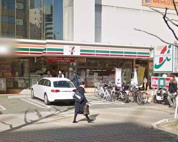 コンビニ　セブンイレブン福岡西新2丁目店（コンビニ）まで495m
