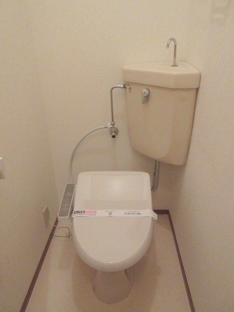トイレ　★温水洗浄便座★