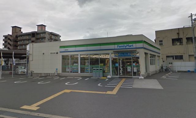 コンビニ　ファミリーマート　神屋町南店（コンビニ）まで220m