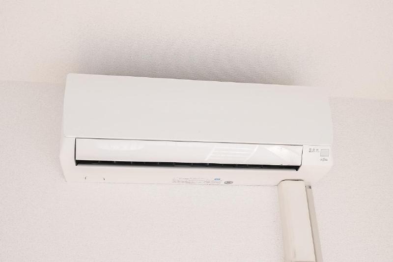 その他設備　エアコン付きで年中快適に過ごせますね