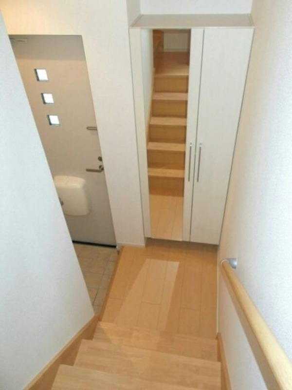 玄関　図面と現状に相違がある場合には現状を優先