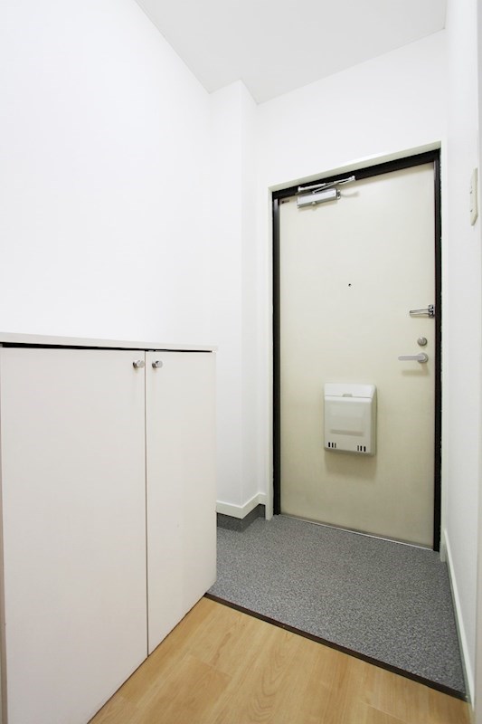 玄関　退去予定の為、過去の参考写真になります