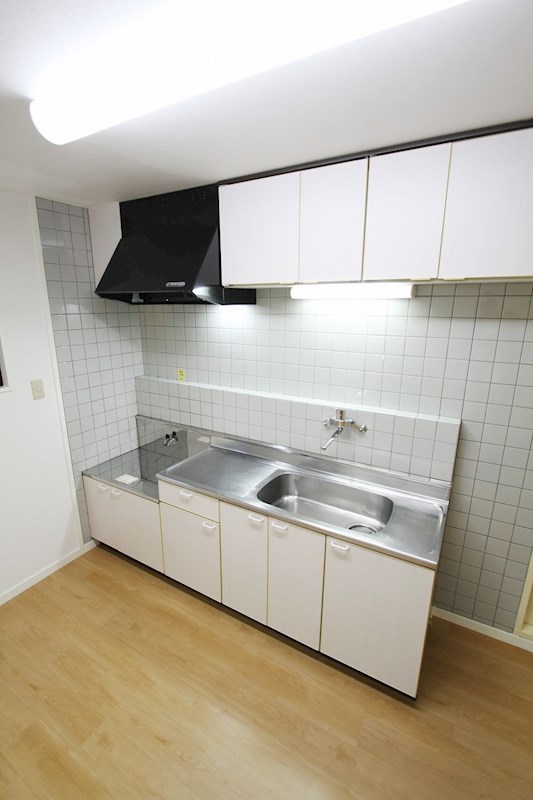 キッチン　退去予定の為、過去の参考写真になります