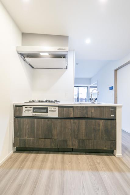 キッチン　※写真は同タイプ住戸です。