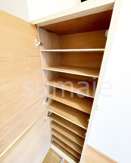 玄関　シューズボックスです。