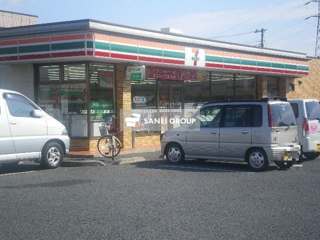 コンビニ　セブンイレブン入間下藤沢店（コンビニ）まで210m