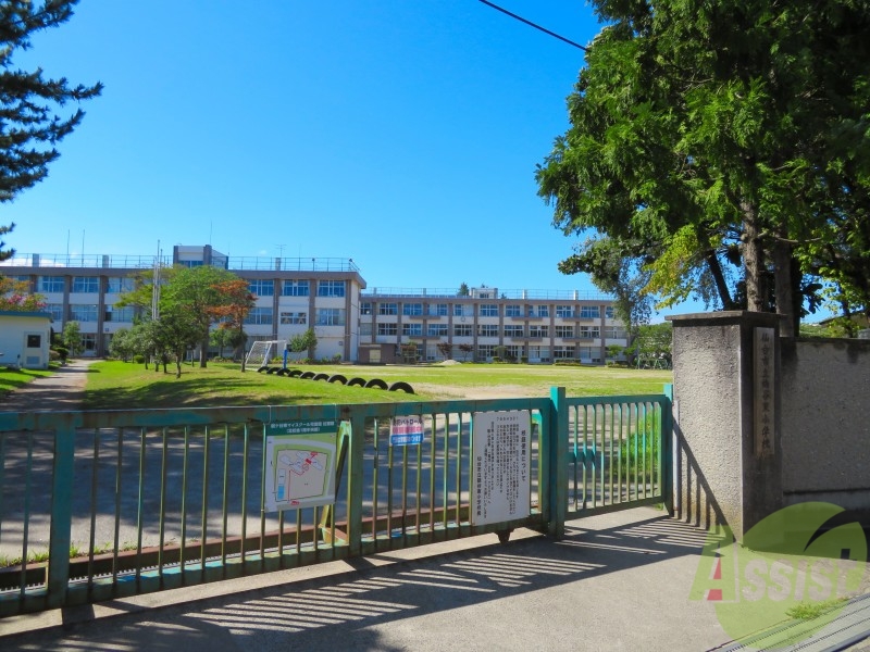 小学校　仙台市立鶴谷東小学校（小学校）まで1220m