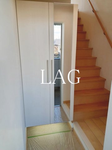 玄関　玄関です。