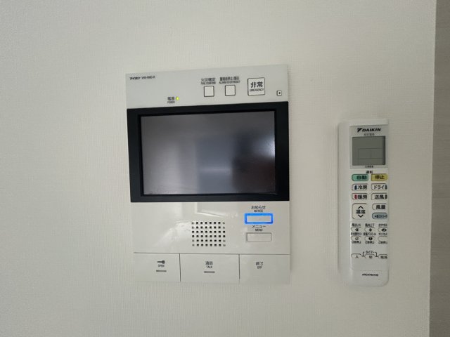 セキュリティ　同物件別号室のものです。