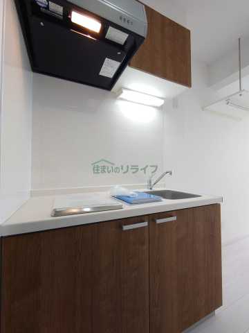 キッチン　別部屋の参考写真で御座います。