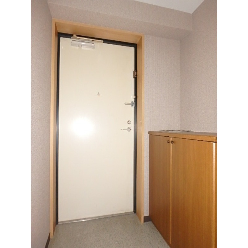 玄関　図面と現状に相違がある場合には現状を優先