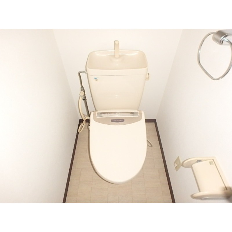 トイレ　図面と現状に相違がある場合には現状を優先