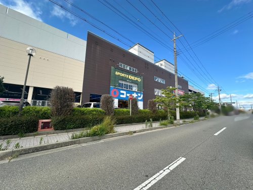 ホームセンター　ホームセンターコーナン ＪＲ中山寺駅前店（ホームセンター）まで607m