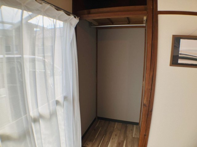 その他部屋・スペース　リビングにも収納があります