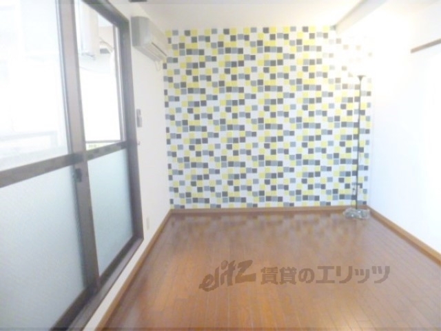 居室・リビング　洋室