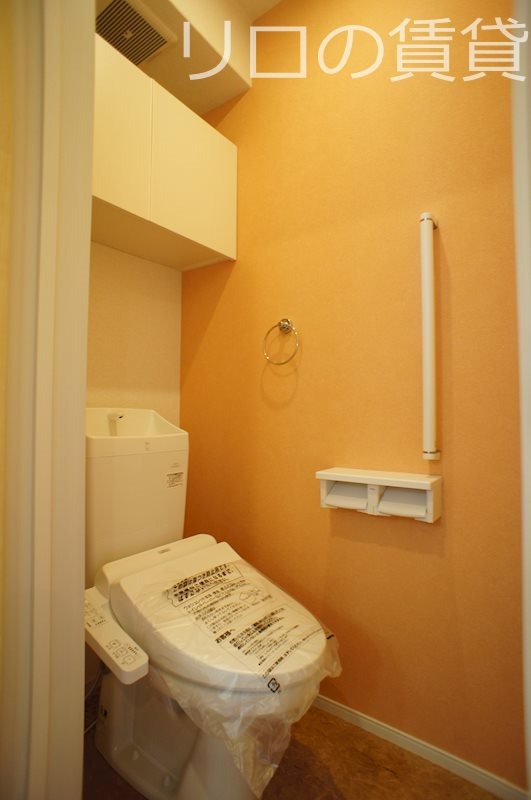 トイレ　別号室イメージ