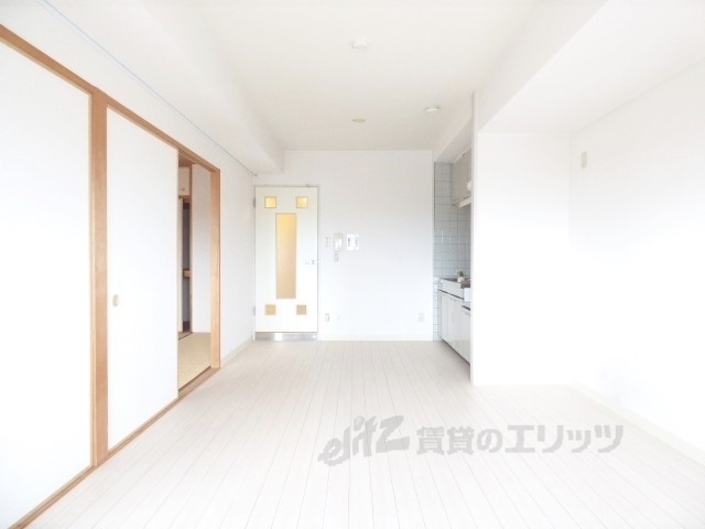 居室・リビング　居室