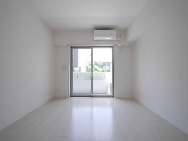 居室・リビング　UPPER　FIELD　WOOD （別部屋の写真です）