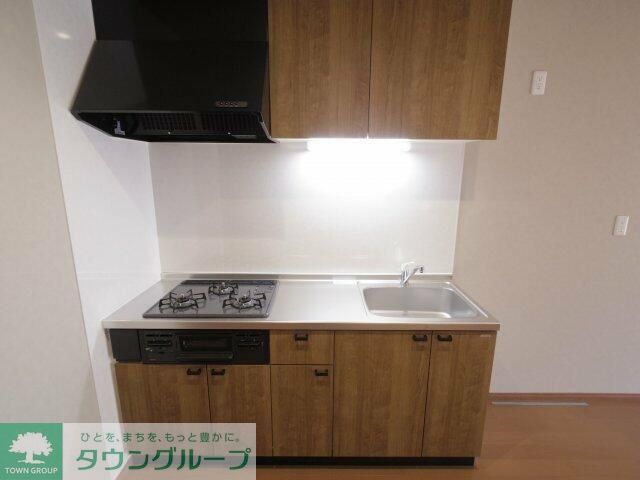キッチン　※同タイプ部屋写真