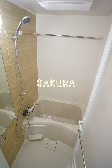 バス・シャワールーム　日々の疲れを癒すお風呂です♪