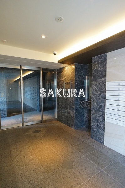 セキュリティ　不審者、勧誘員をシャットアウトできるオートロックです♪