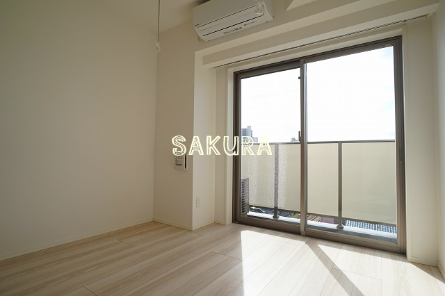 居室・リビング　使いやすい形の為、レイアウトを楽しめます♪