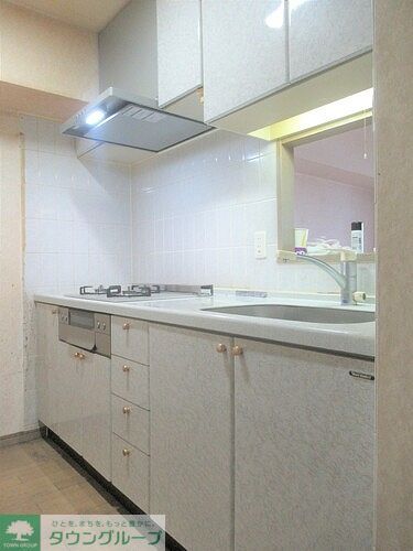 キッチン　キッチン（約２．９畳）