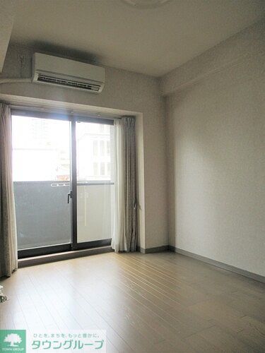 居室・リビング　リビングダイニング（約８．０畳）