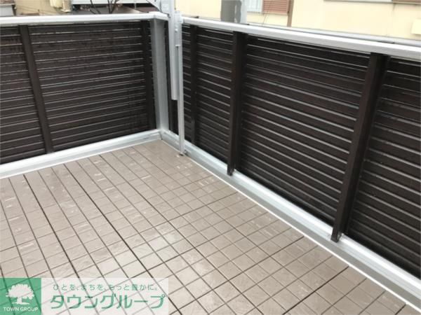 バルコニー　バルコニー