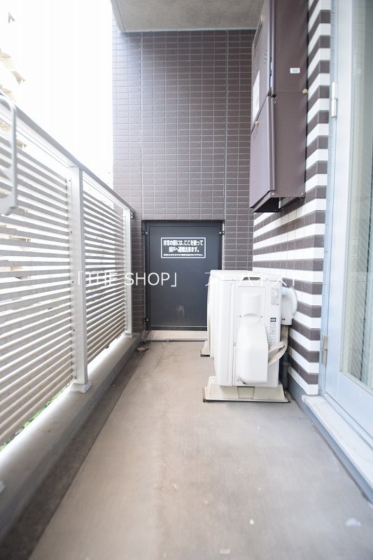 バルコニー　バルコニー