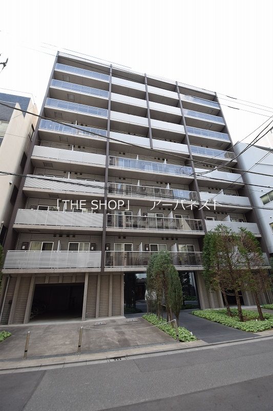 建物外観　徒歩１０分圏内に３駅利用可能！