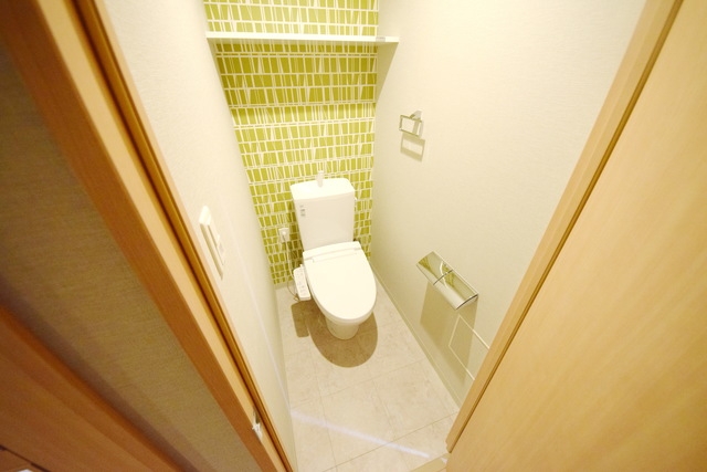 トイレ　トイレ