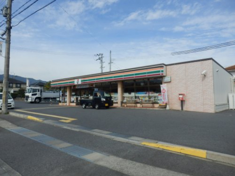 コンビニ　セブン－イレブン　大津仰木の里店（コンビニ）まで500m