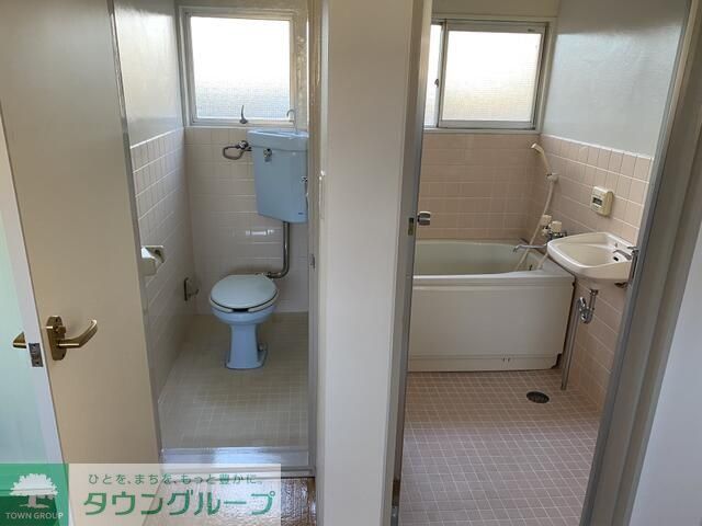 バス・シャワールーム