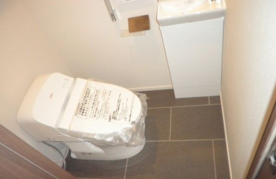 トイレ　※別部屋参照