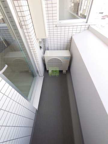 バルコニー　写真反転