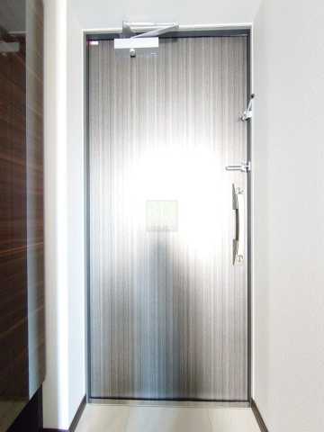 玄関　写真反転