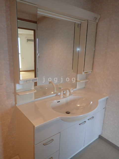 洗面設備　シャンプードレッサー