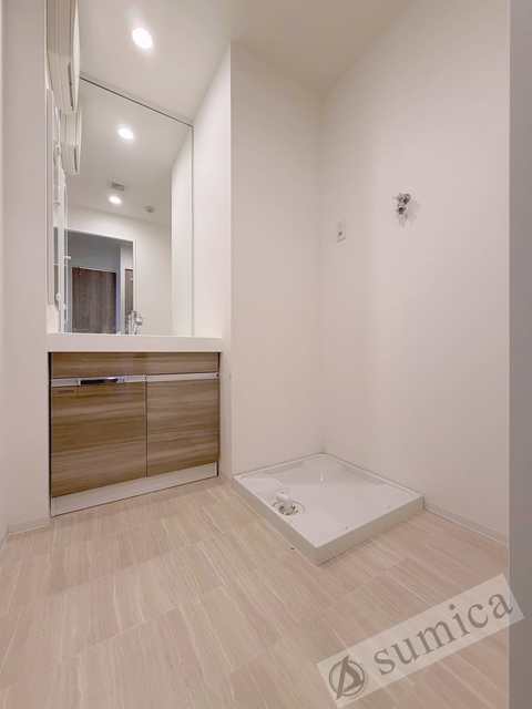 洗面設備　洗面脱衣所付き！独立洗面台が便利です♪♪