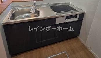 キッチン　※建築中のため参考写真となります。